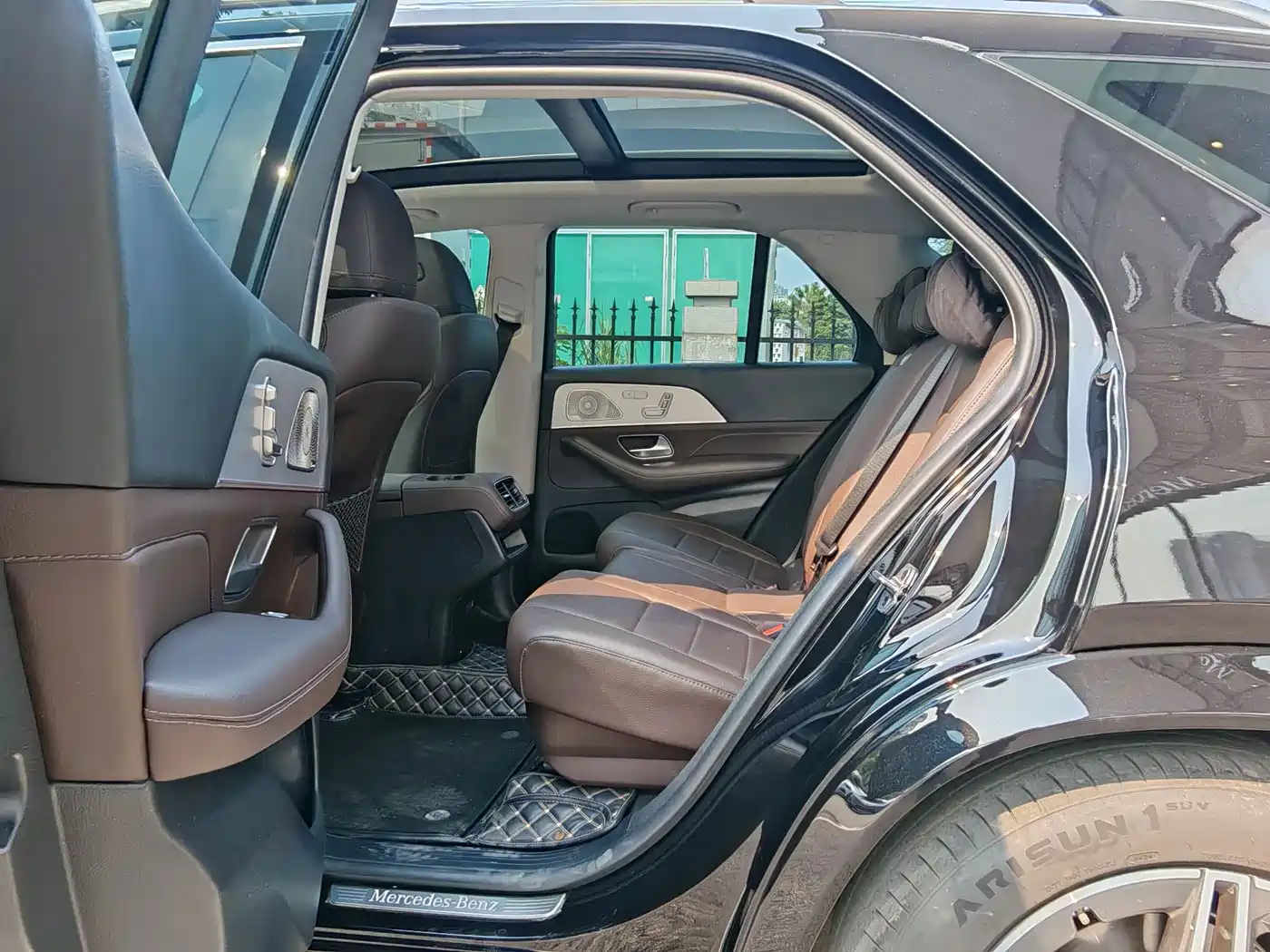 Mercedes-Benz GLE 2023 GLE 450 4MATIC Fashion фото 8