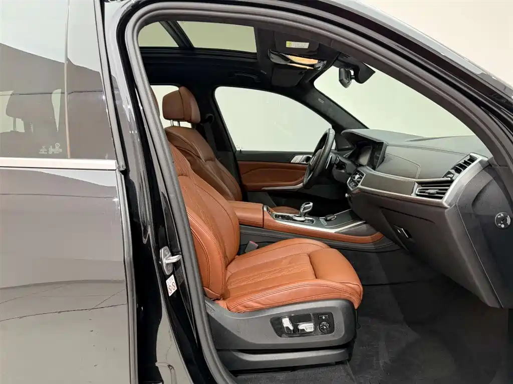 BMW X7 2020 xDrive40i Premium M Sport Package фото 19