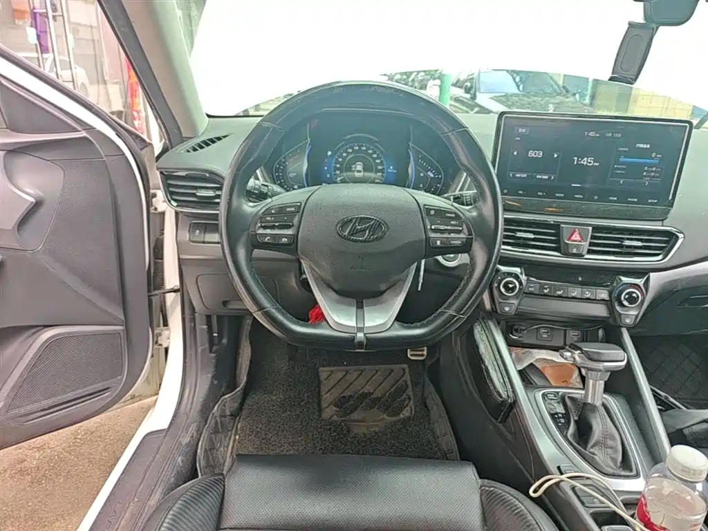 Hyundai Fista 2019 280TGDi Sport Edition China VI фото 11
