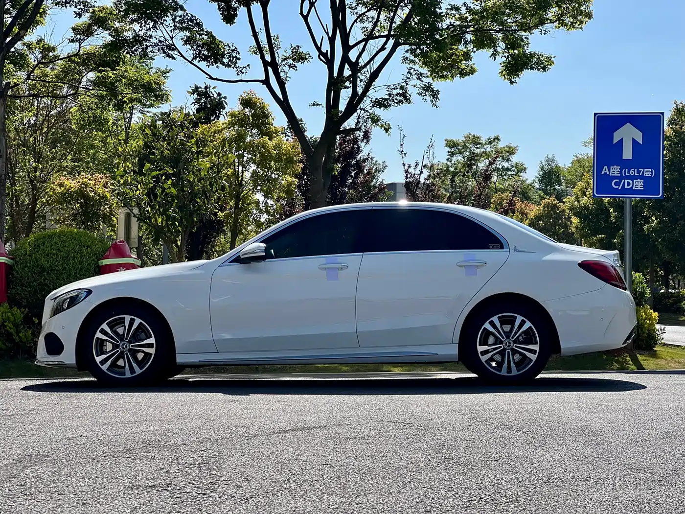 Mercedes-Benz C-Class 2017 Facelift C 200 L Sport Edition фото 10