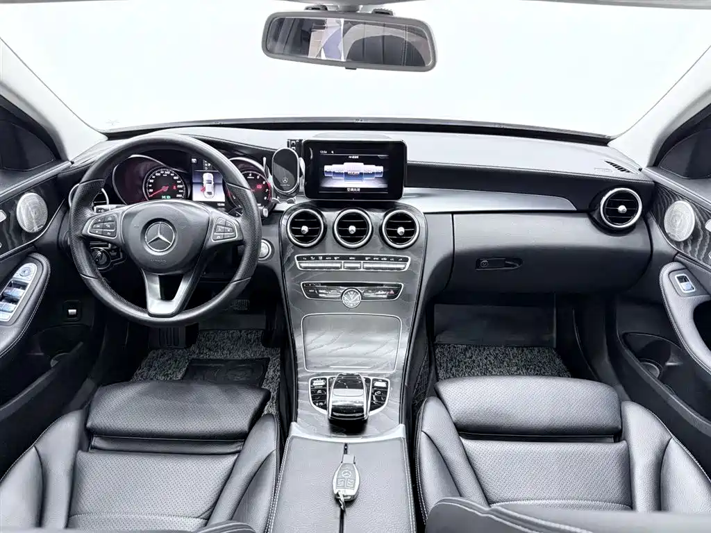 Mercedes-Benz C-Class 2018 C 200 L Sport Edition фото 12