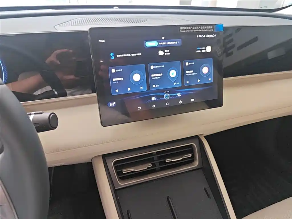 BYD Qin L 2024 DM-i 80KM Leading Edition фото 13
