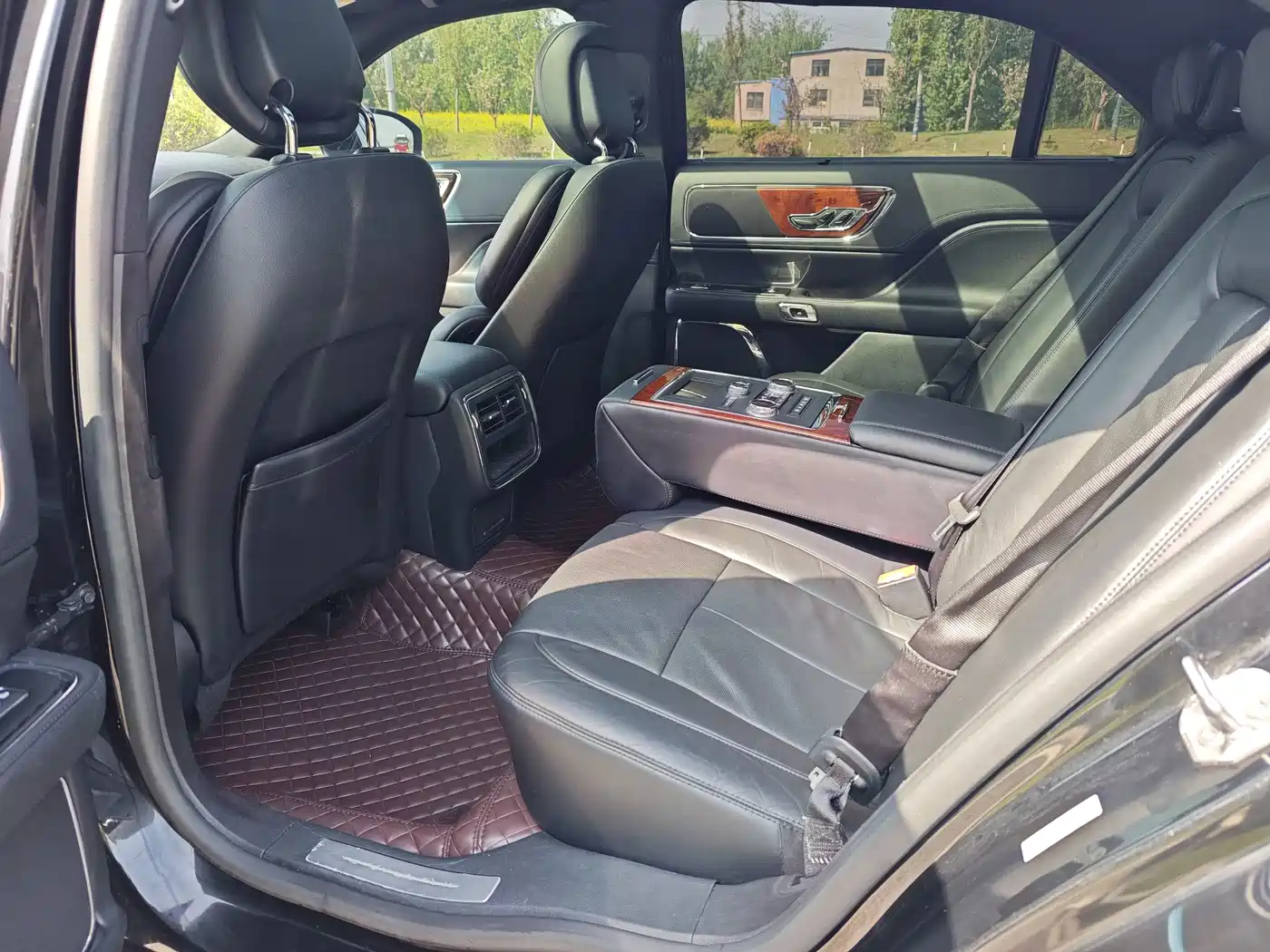 Lincoln Continental 2018 2017 2.0T 2WD Elegance Edition