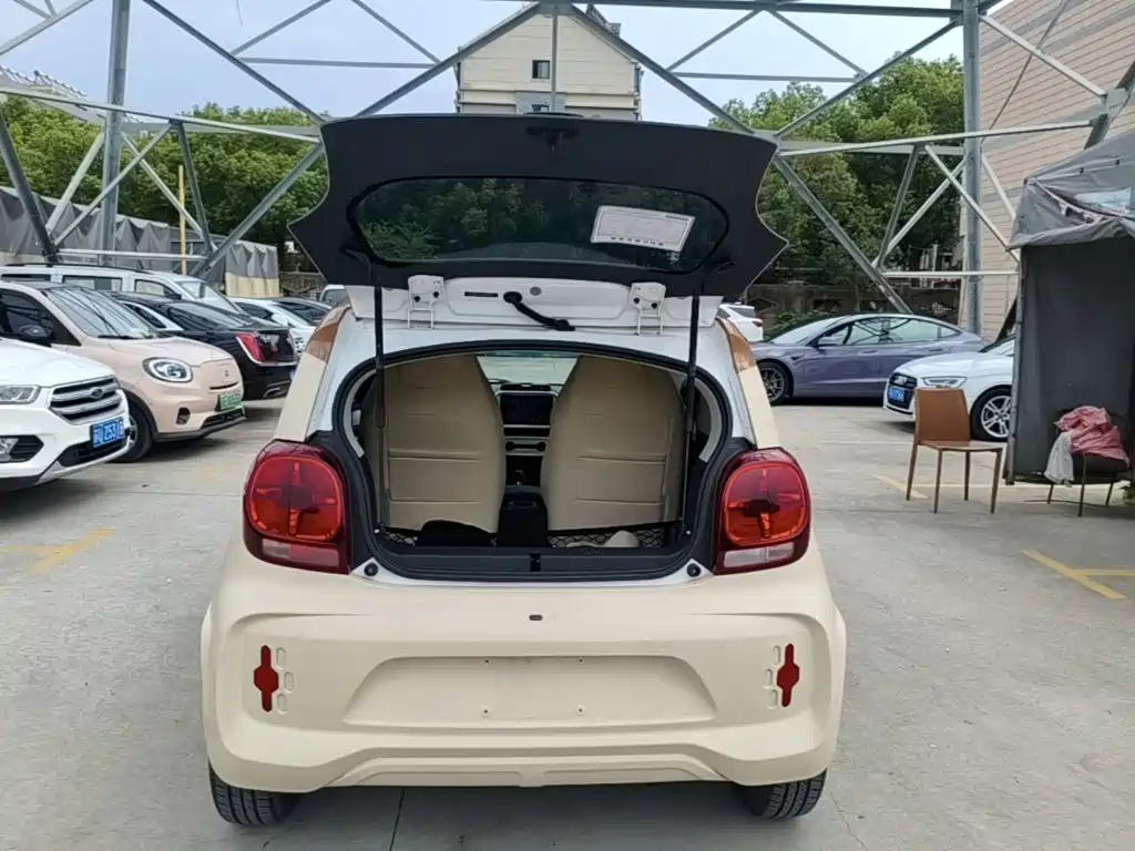 Roewe Clever 2020 2020 Urban Style Edition