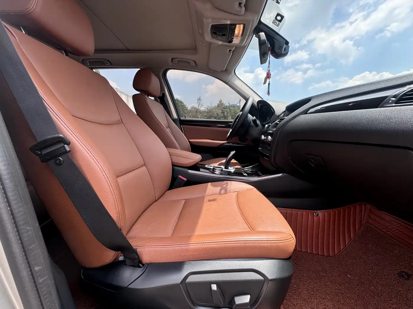 BMW X3 (Import) 2014 xDrive20i X Design Package фото 16