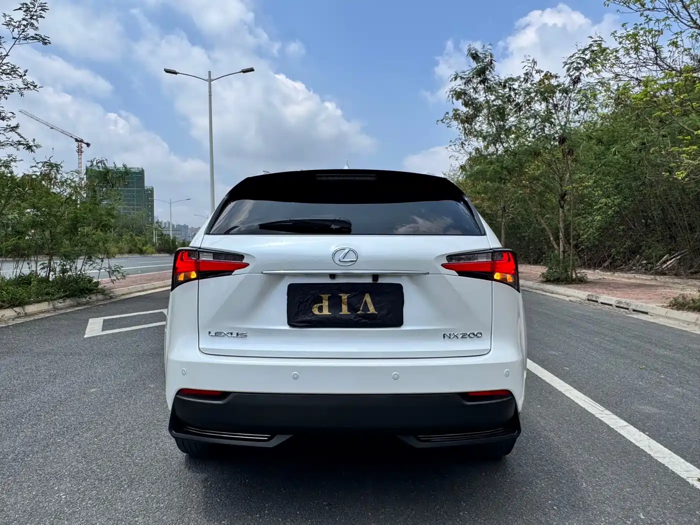 Lexus NX 2016 200 AWD F Sport фото 4