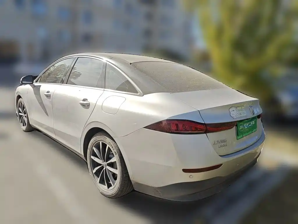 Фото 4 - Roewe D7
