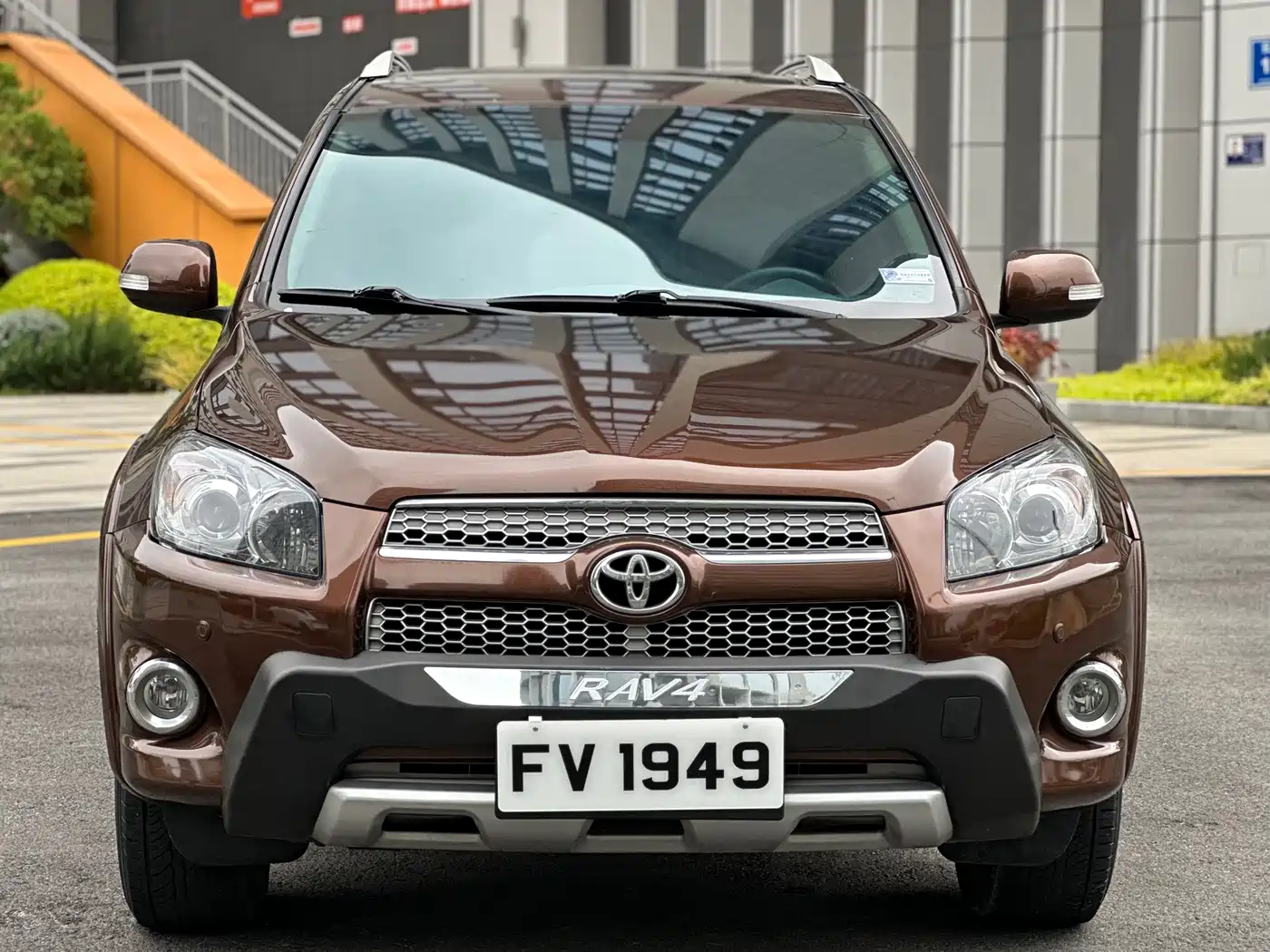 Toyota RAV4 Rongfang 2013 Special Edition 2.4L Auto AWD Prestige фото 2