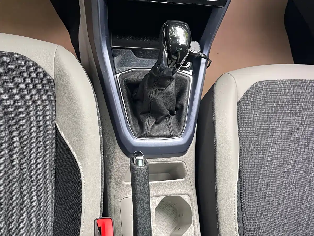 Volkswagen T-Cross 2019 280TSI DSG Comfort Edition фото 11