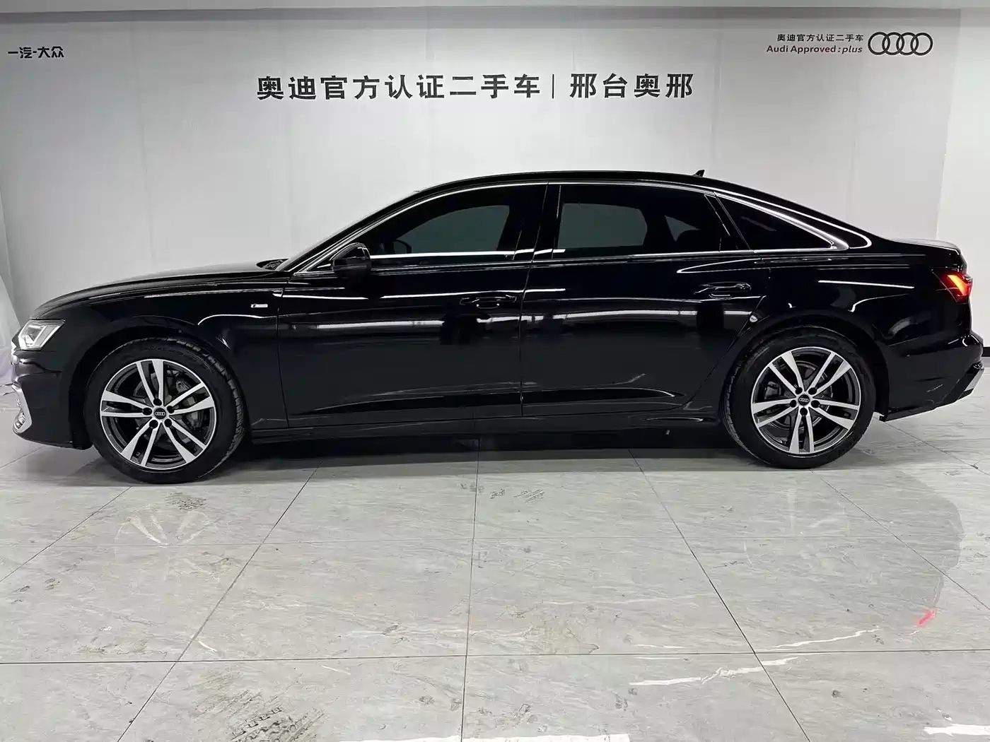 Audi A6L 2020 45 TFSI Premium Elegance фото 3