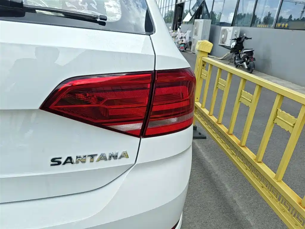 Volkswagen Santana 2017 Gran Santana 1.4L Manual Trendline фото 8