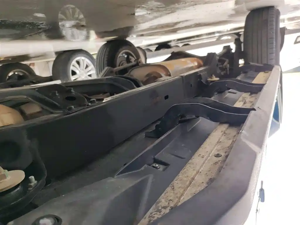BAIC ORV Beijing Offroad BJ40 2019 Facelift 2.0T Automatic 4WD Urban Hunter Premium China V фото 19