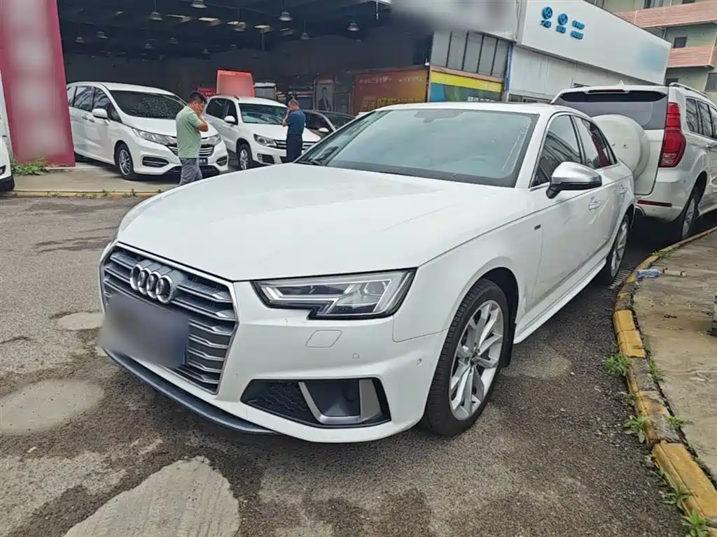 Audi A4L 2019 40 TFSI Fashion (China VI)