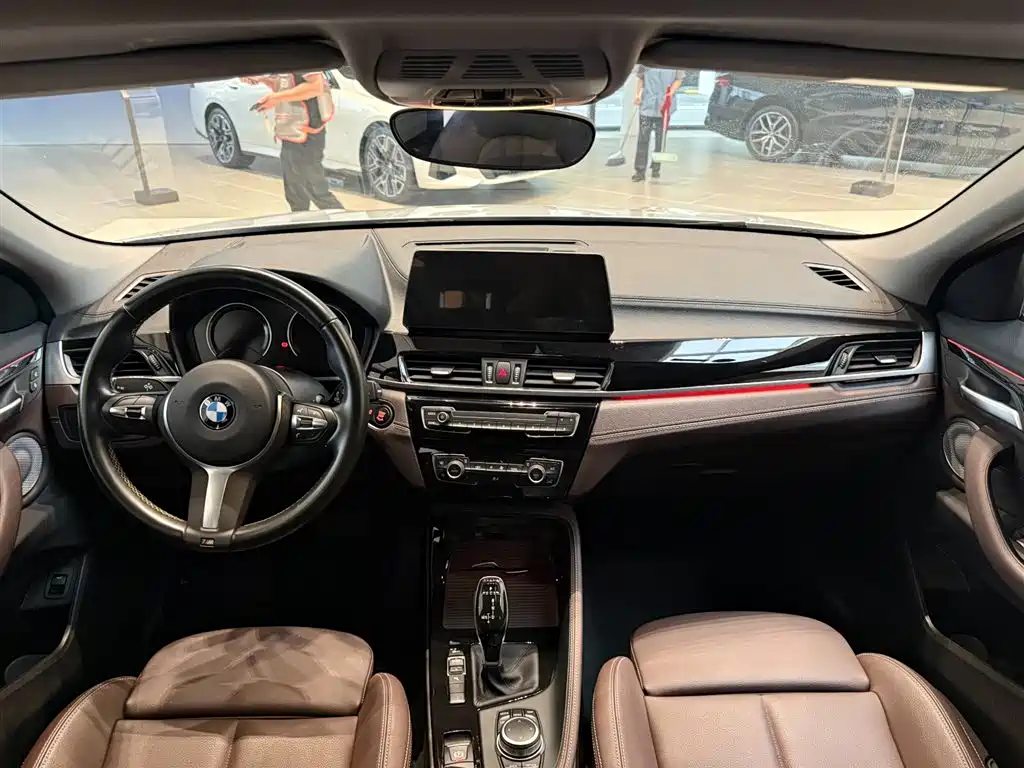 BMW X2 2024 2023 sDrive25i M Sport Shadow Edition