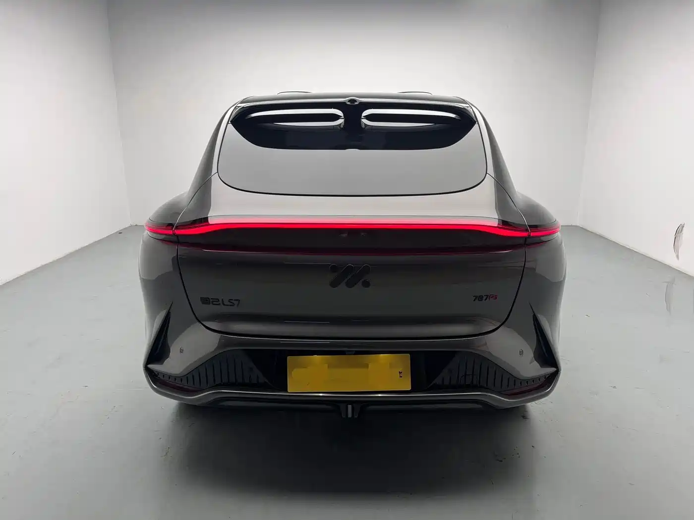 2025 IM Motors IM LS7