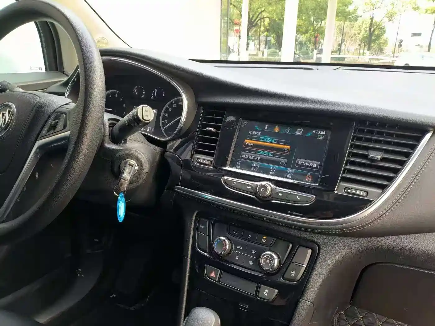 BUICK ANGKOLA