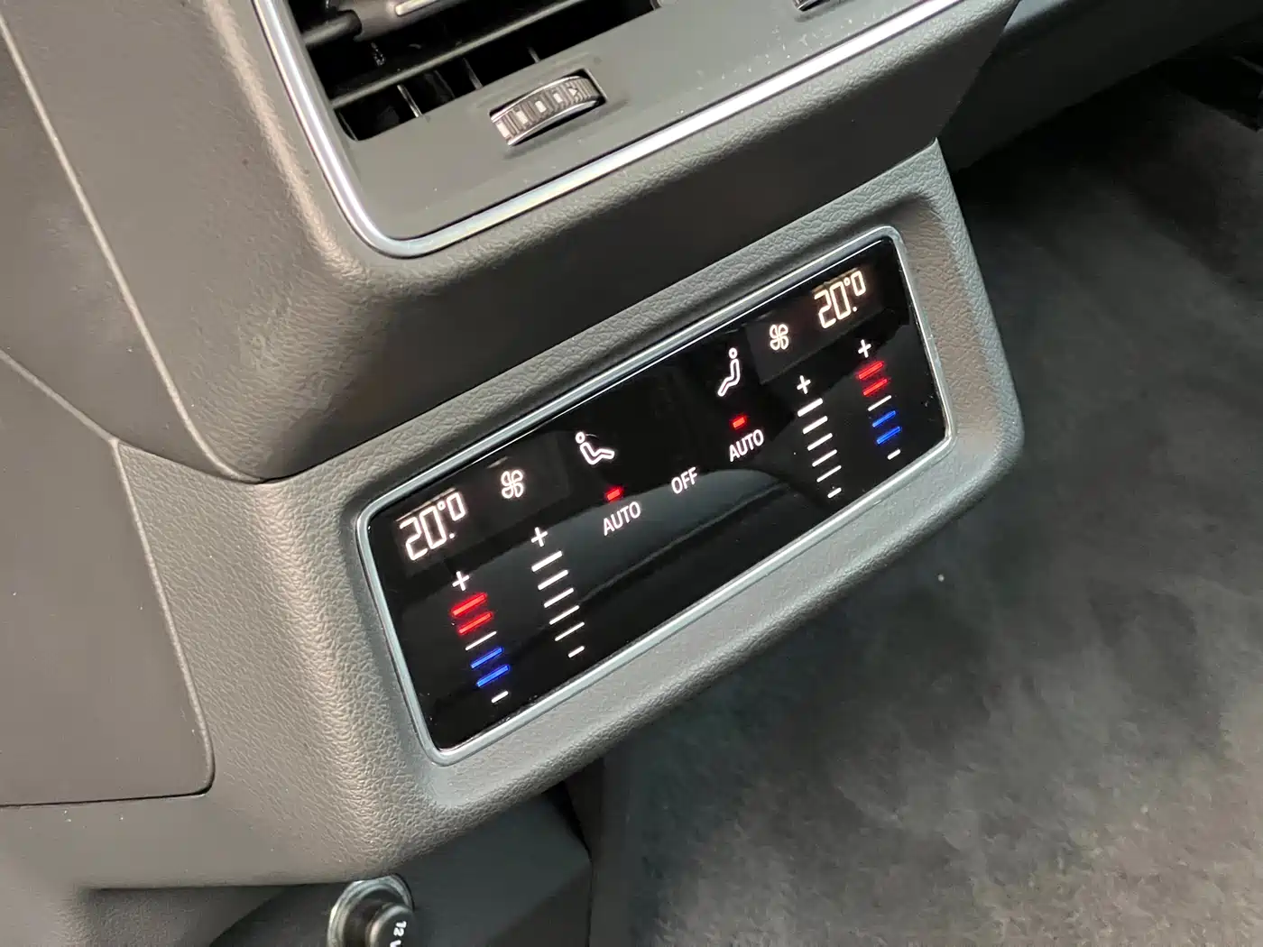 Audi e-tron 2022 2021 50 quattro Exclusive Selection