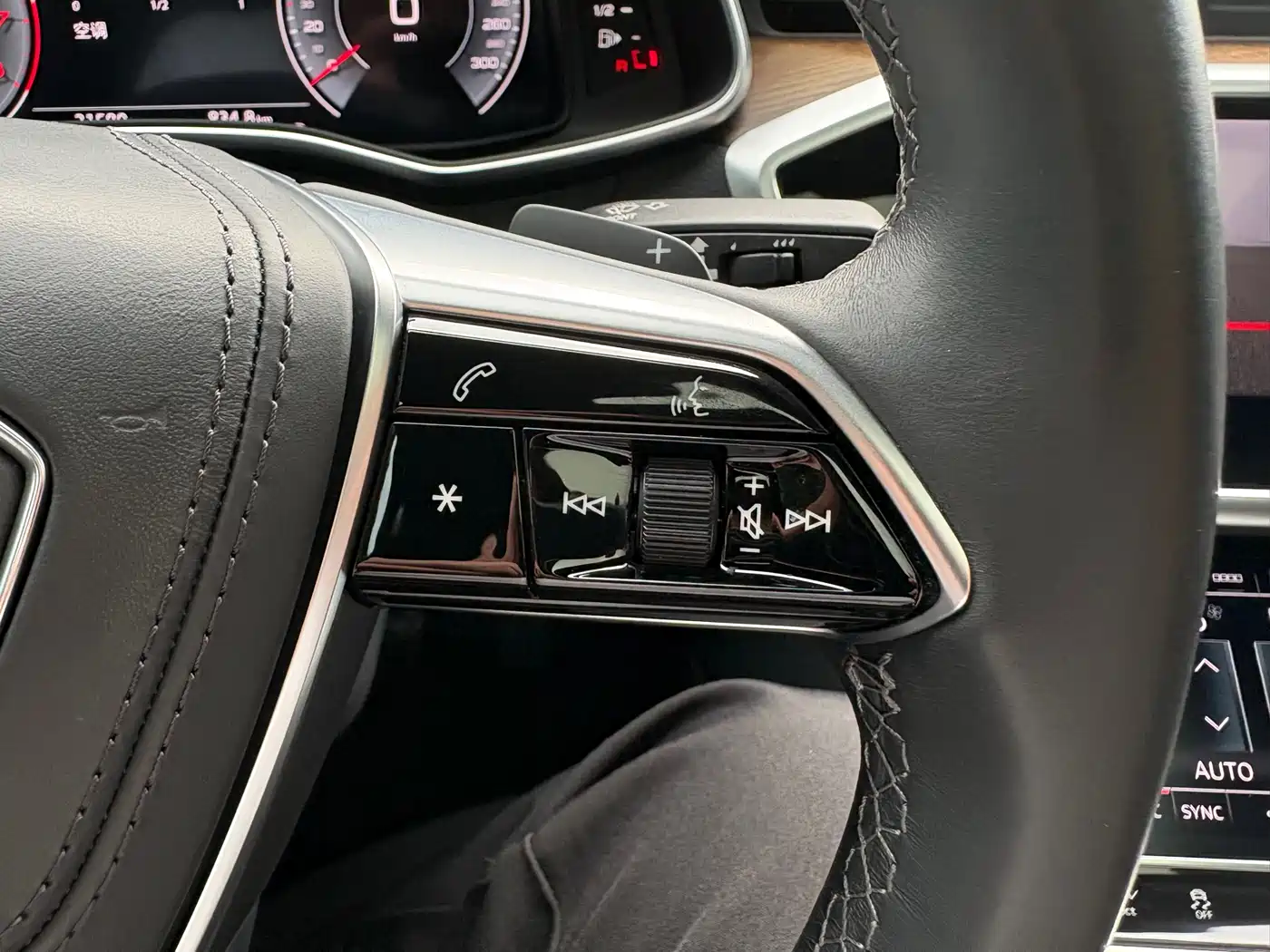 Audi A6L 2024 45 TFSI Premium Dynamic фото 11