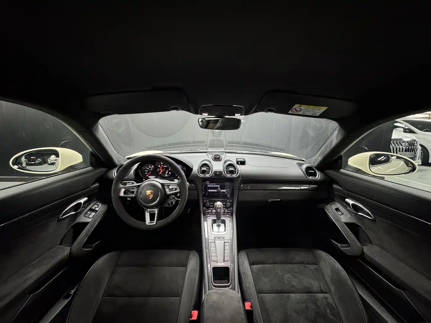 Porsche 718 2018 Cayman GTS 2.5T фото 6