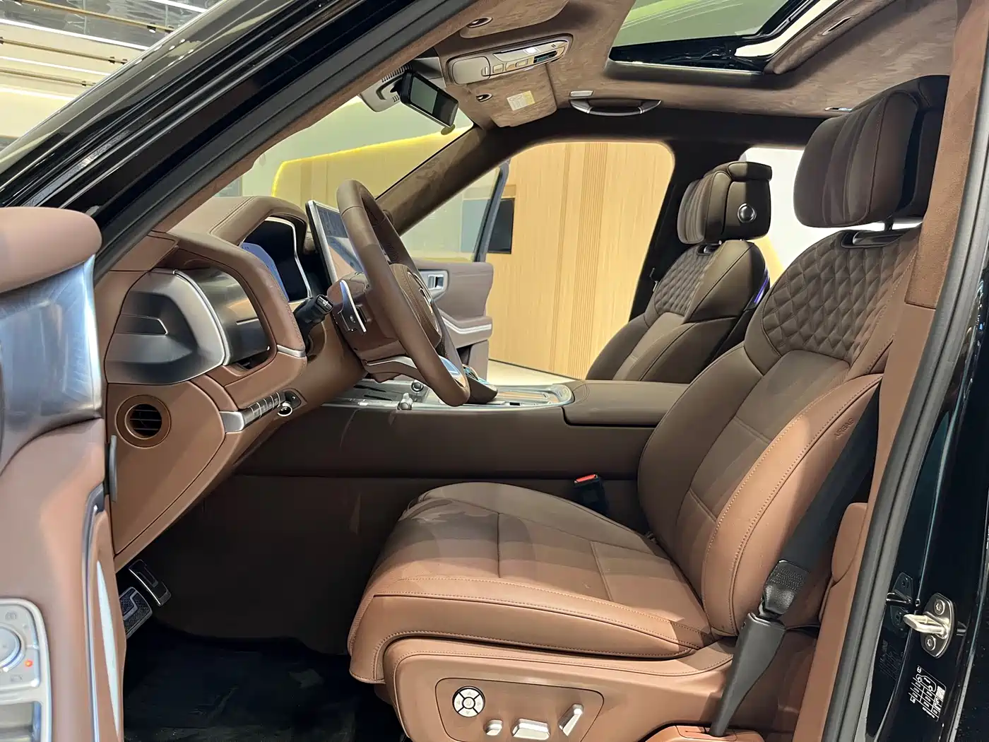 TANK TANK 700 NEW ENERGY