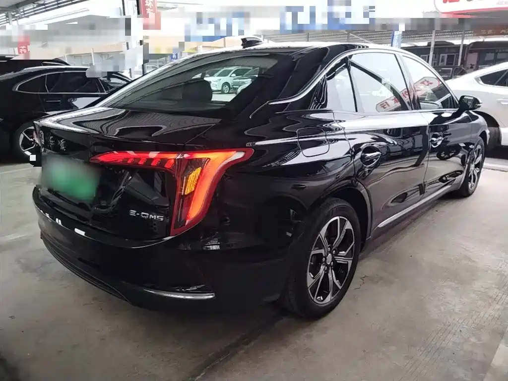 Hongqi E-QM5 2023 Facelift Basic Travel Edition фото 7