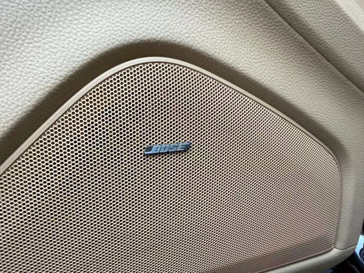 Porsche Panamera 2013 Panamera 4 Platinum Edition 3.6L фото 12