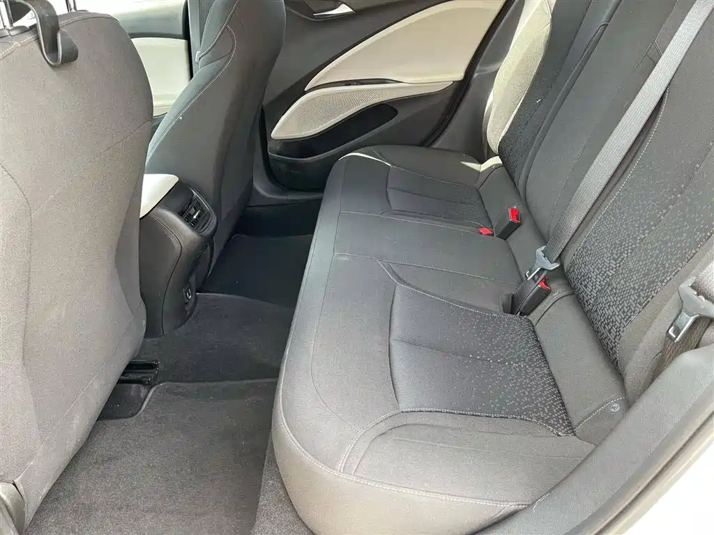 Buick Velite 6 2022 PHEV Connected Sharing фото 17