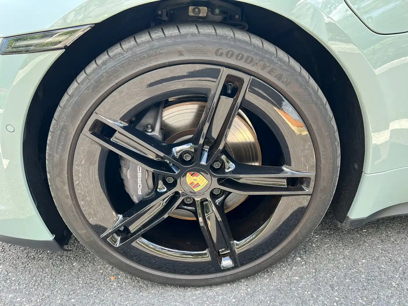 Porsche Taycan 2024 2024 Taycan 4