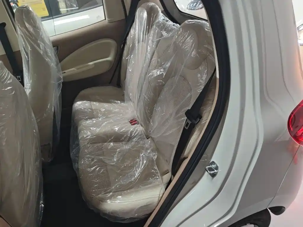 Wuling Motors Hongguang MINIEV 2026 2025 4-Door Advanced