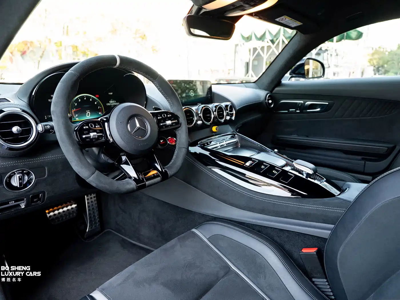 MERCEDES-BENZ AMG GT