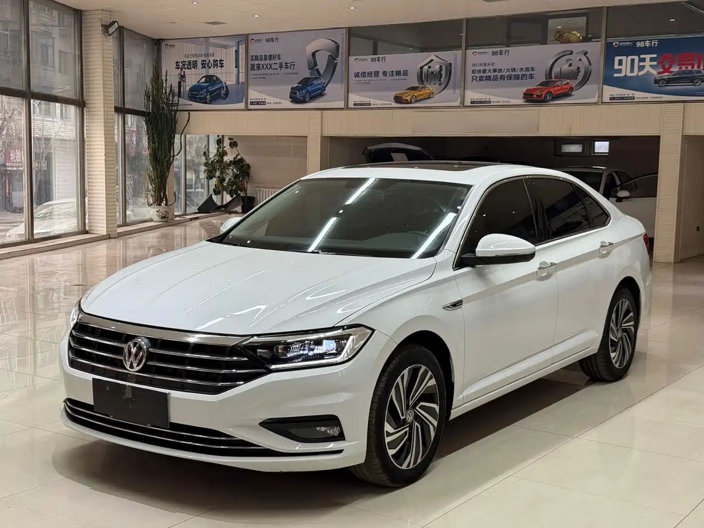 Volkswagen Sagitar 2022 280TSI DSG Surpassing Edition