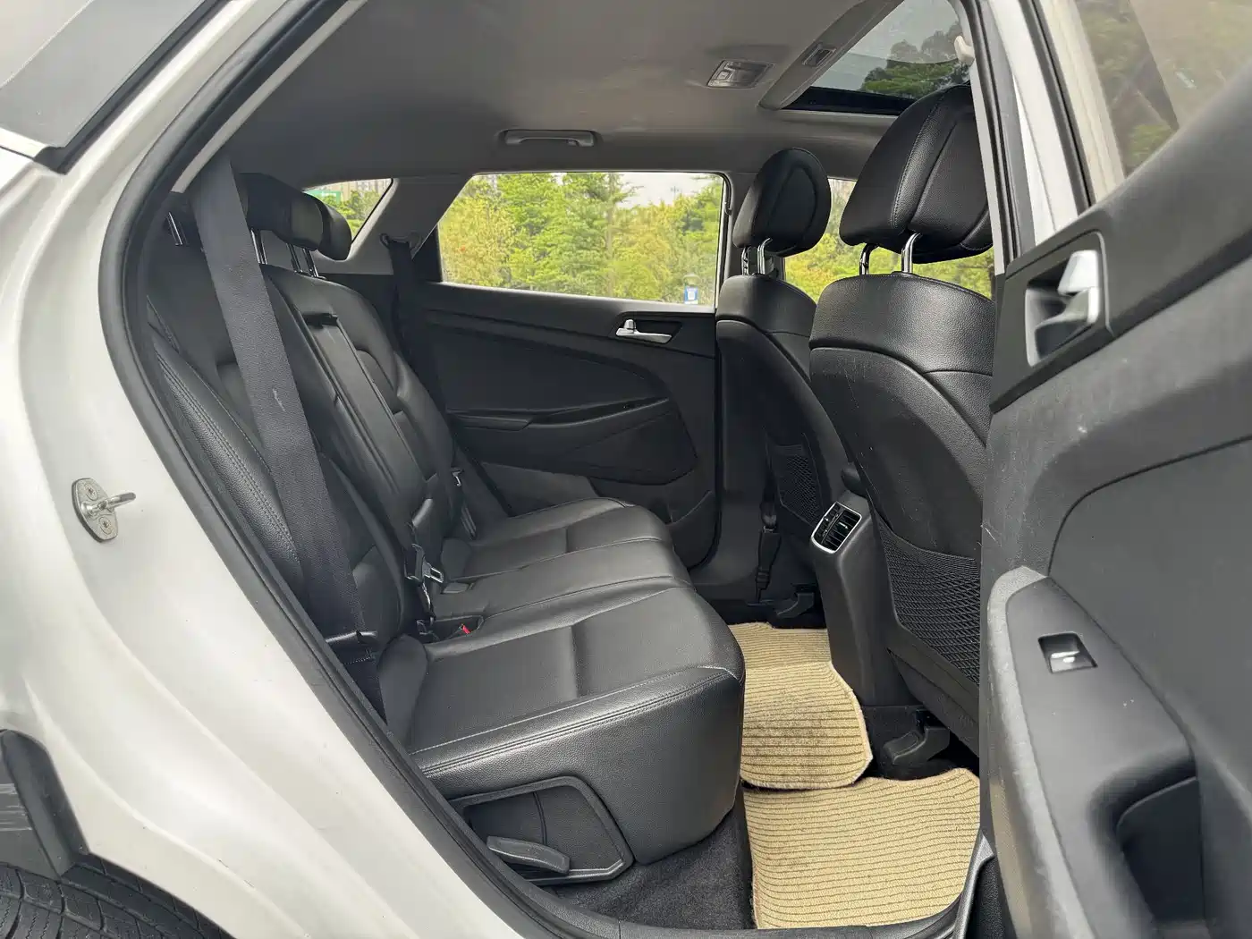 Hyundai Tucson 2015 1.6T Dual Clutch 2WD Smart фото 15