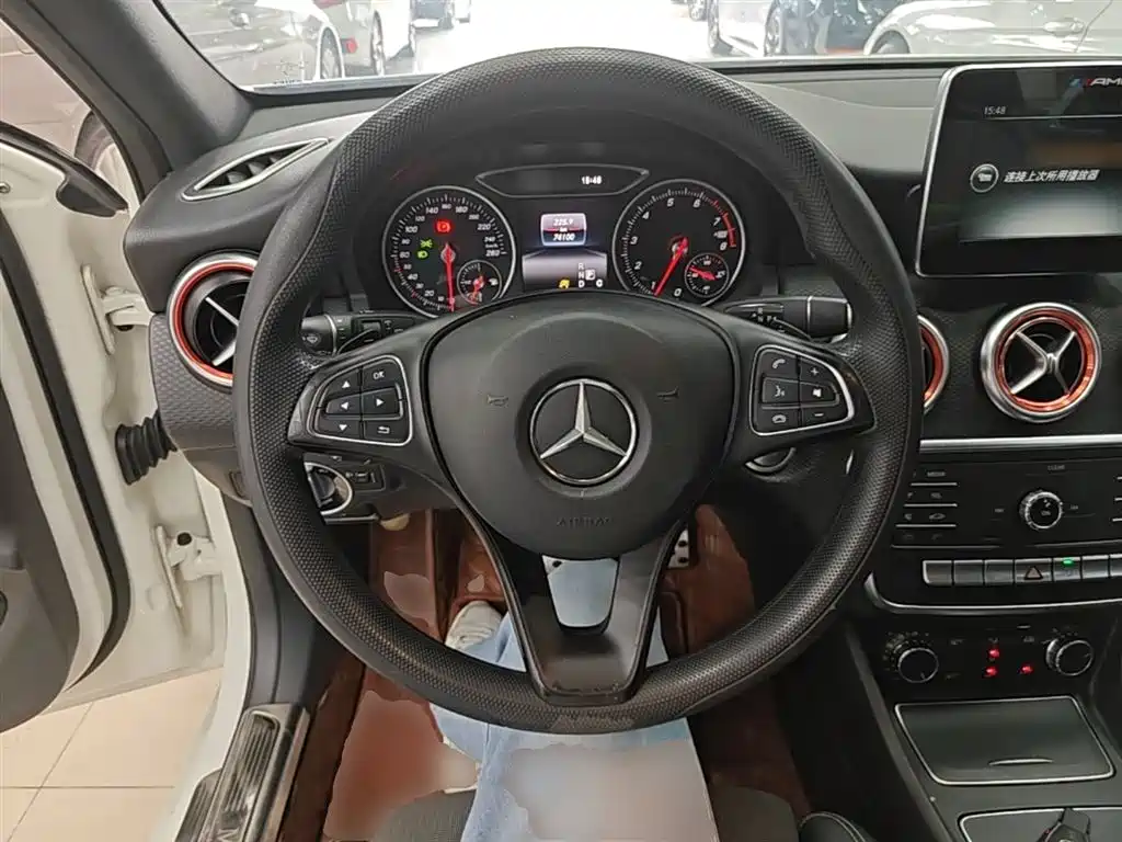 Mercedes-Benz A-Class (Import) 2015 A 180 Standard фото 11