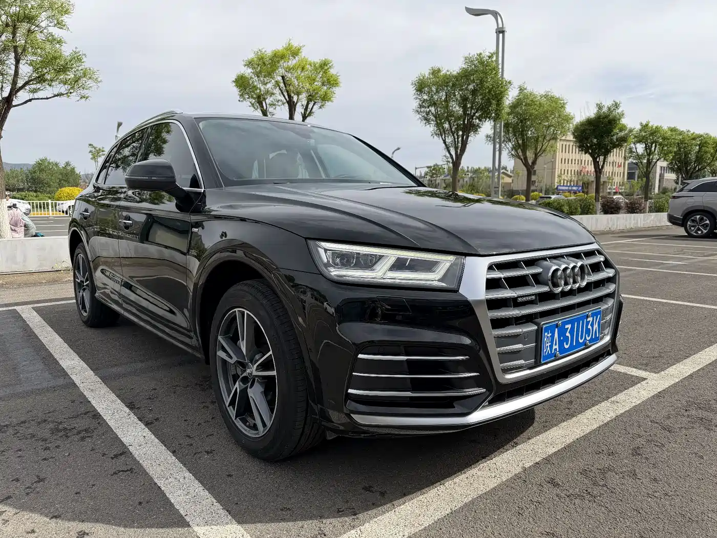 Audi Q5L 2020 40 TFSI Prestige Fashion фото 3
