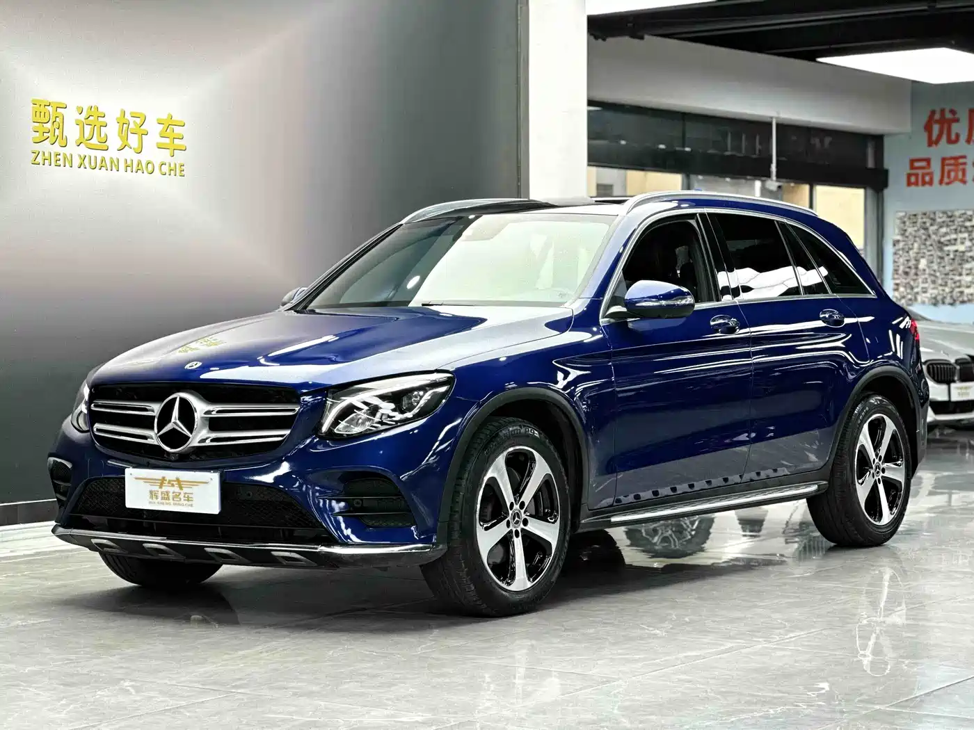 Mercedes-Benz GLC 2019 GLC 260 4MATIC Luxury