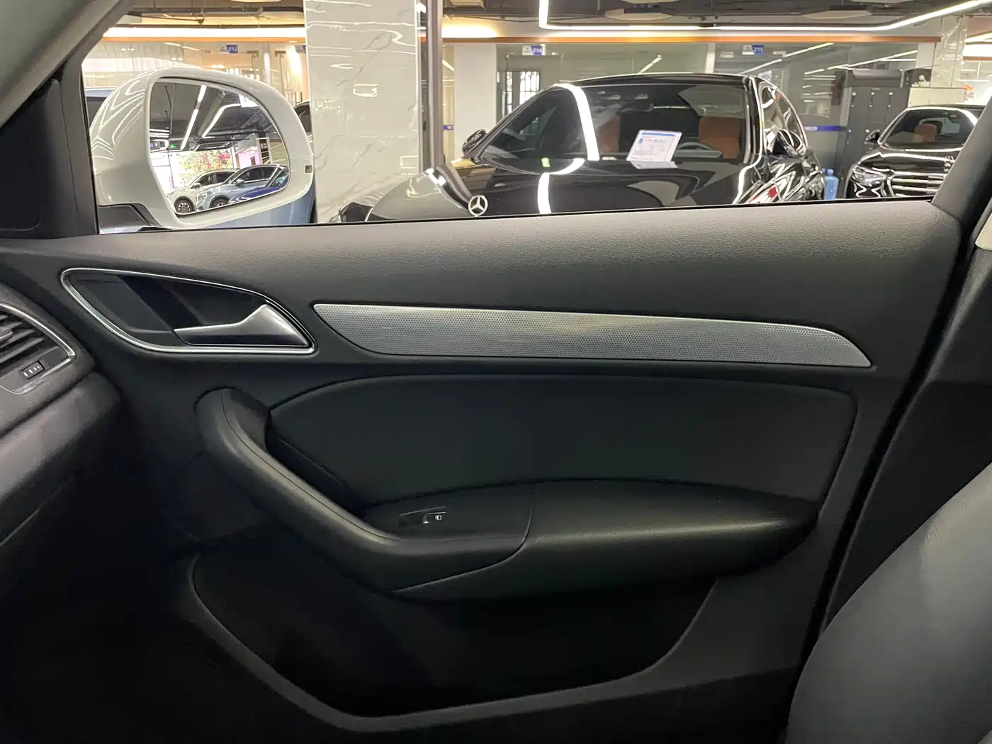 Audi Q3 2013 35 TFSI Comfort фото 32