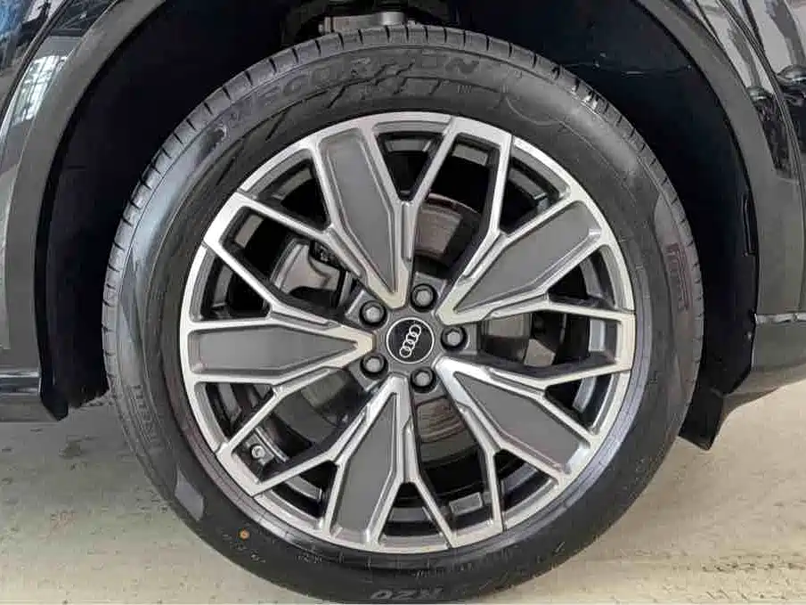 Audi Q5L 2026 2026 Luxury Sport 150kW