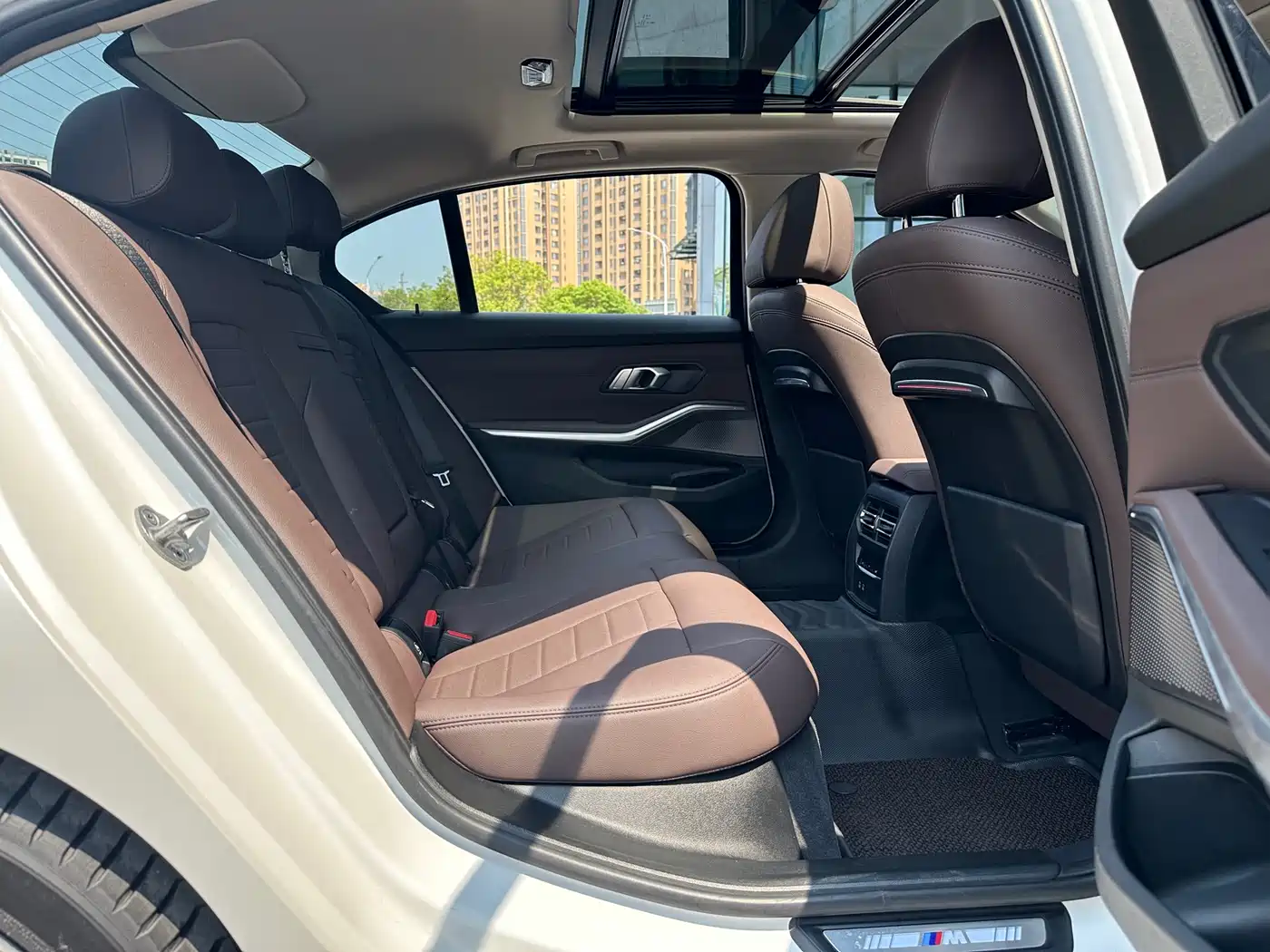 BMW 3 Series 2020 325Li M Sport Package фото 13