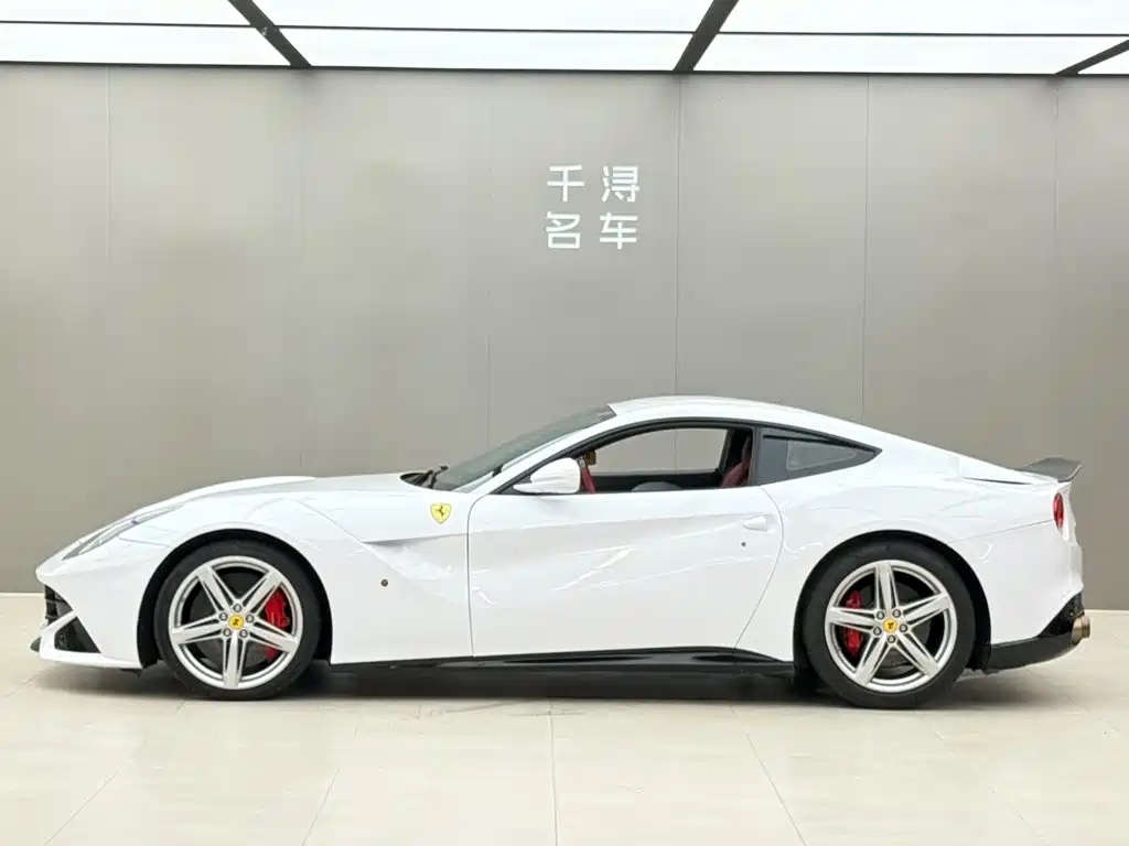 Ferrari F12berlinetta 2013 2013 6.3L Standard