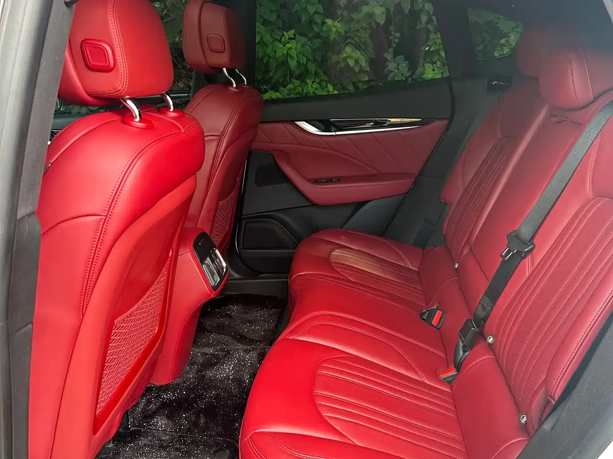 Maserati Levante 2021 2020 3.0T Standard