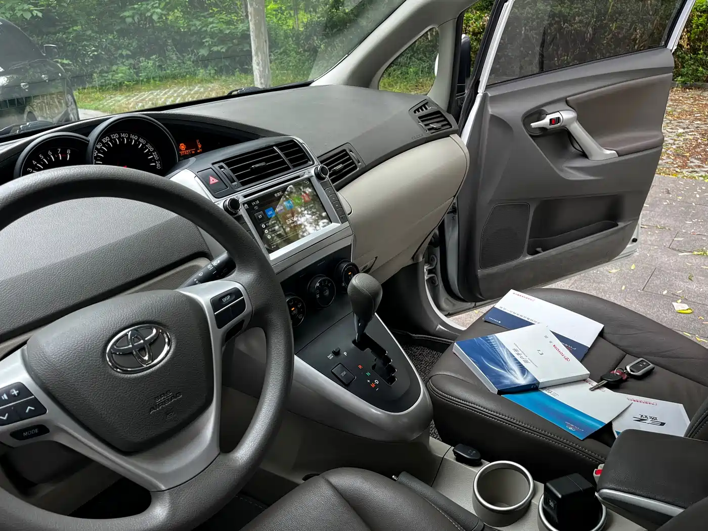 Toyota E'Z 2015 180E CVT Crossover Edition фото 13
