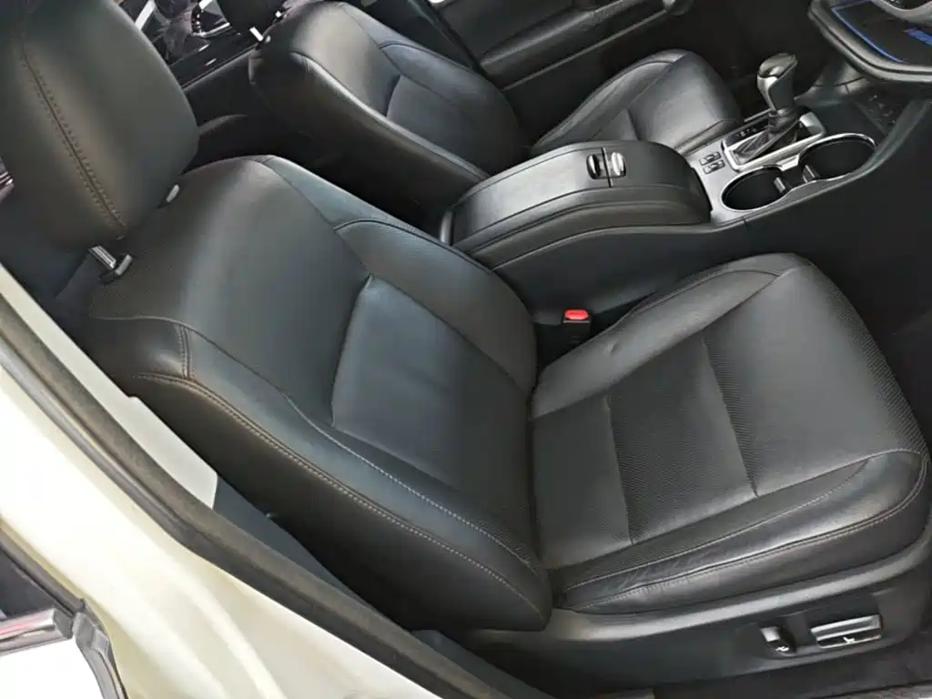 Фото 25 - Toyota Highlander