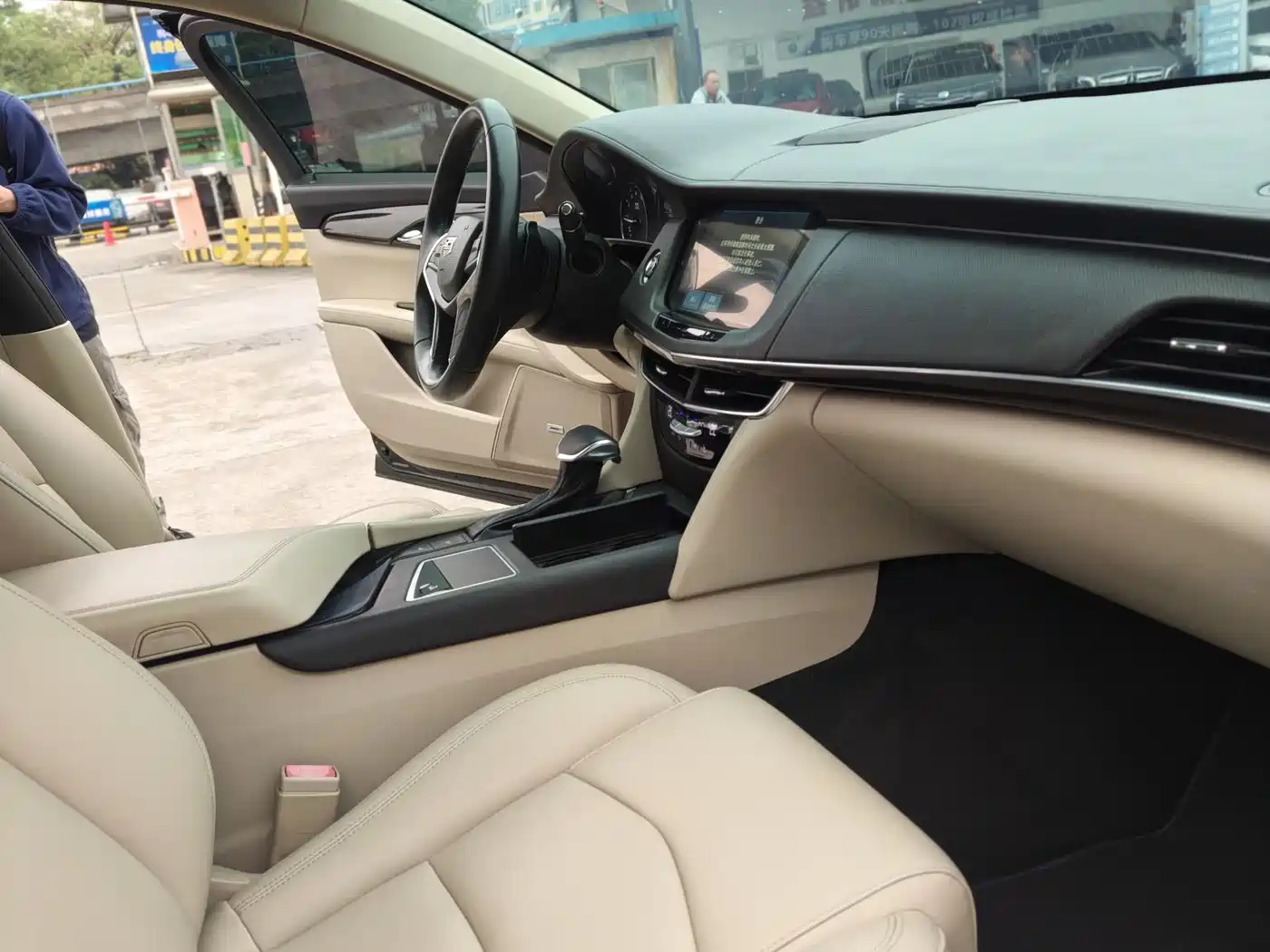Cadillac CT6 2017 28T Fashion фото 12