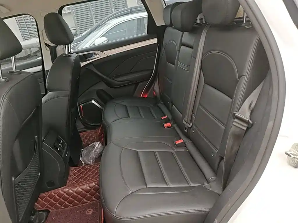 Photo 17 - Haval H7