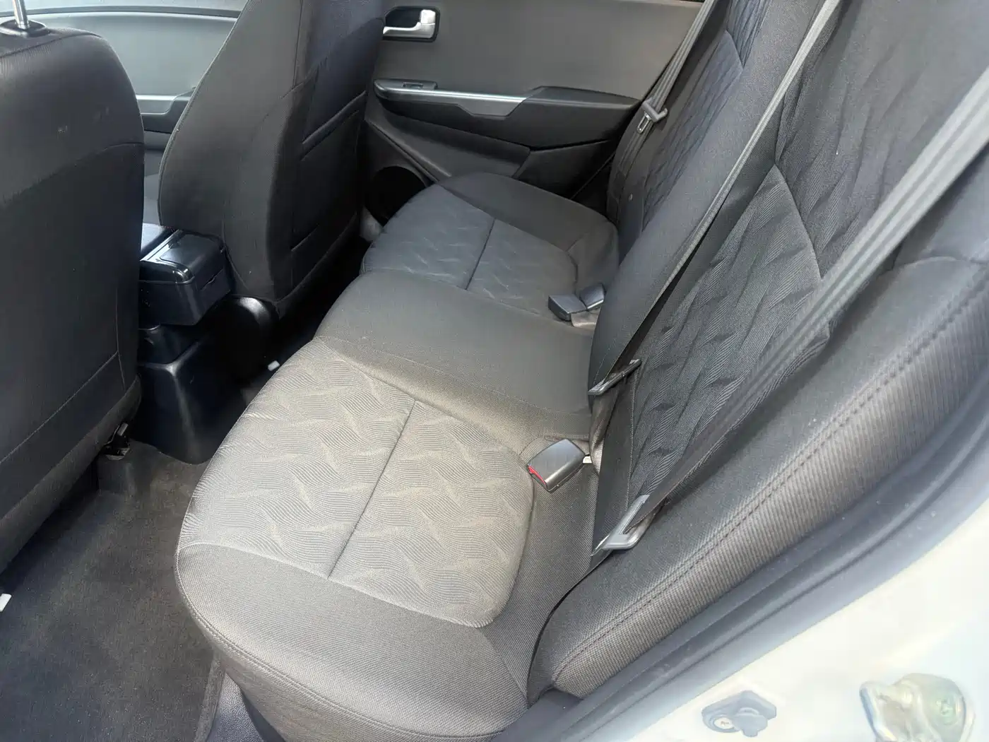 Kia K2 2017 Sedan 1.4L AT GLS фото 5