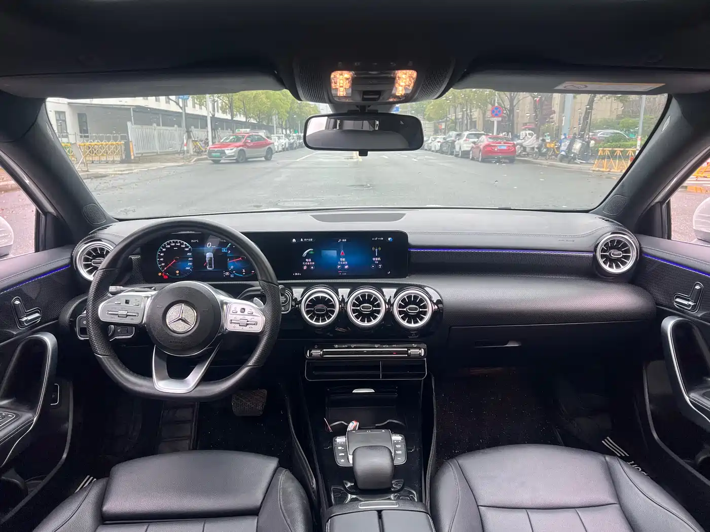 Фото 17 - Mercedes-Benz A-Class