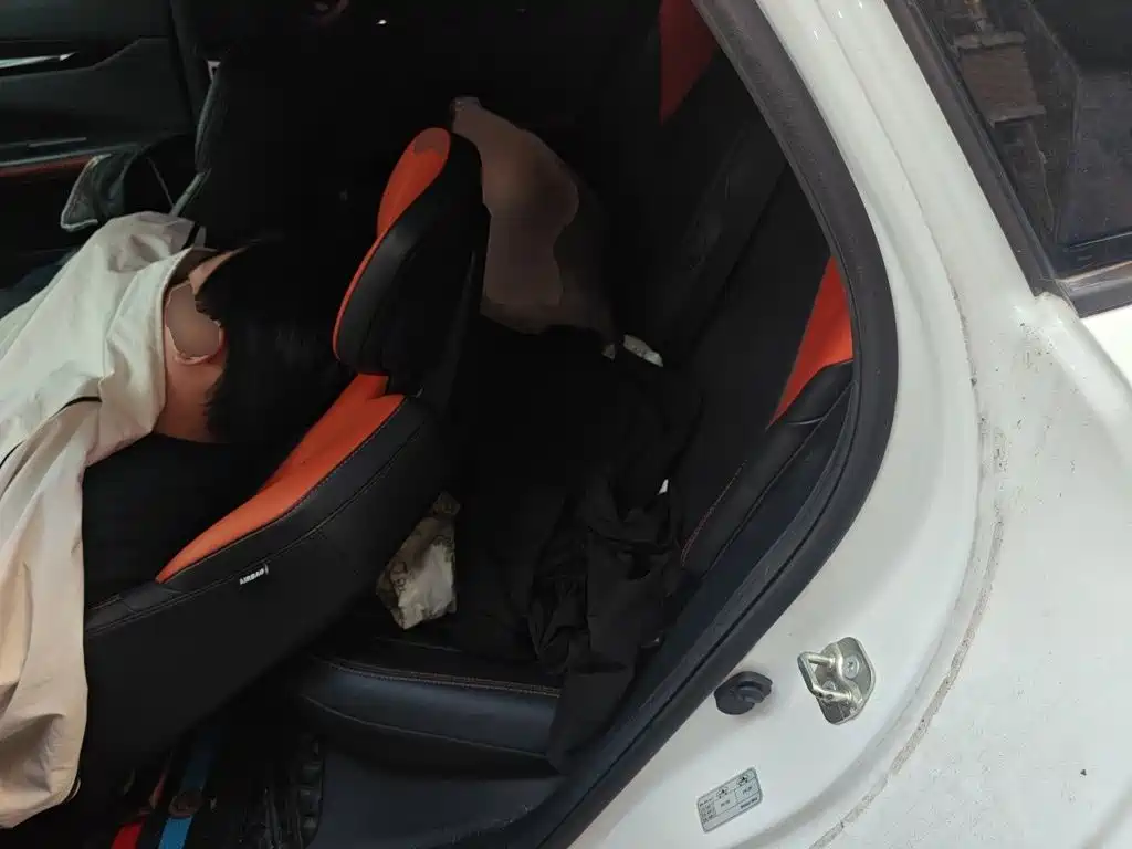 Changan UNI-V iDD 2023 2023 Smart Electric iDD 1.5T 113km Smart Cool Type