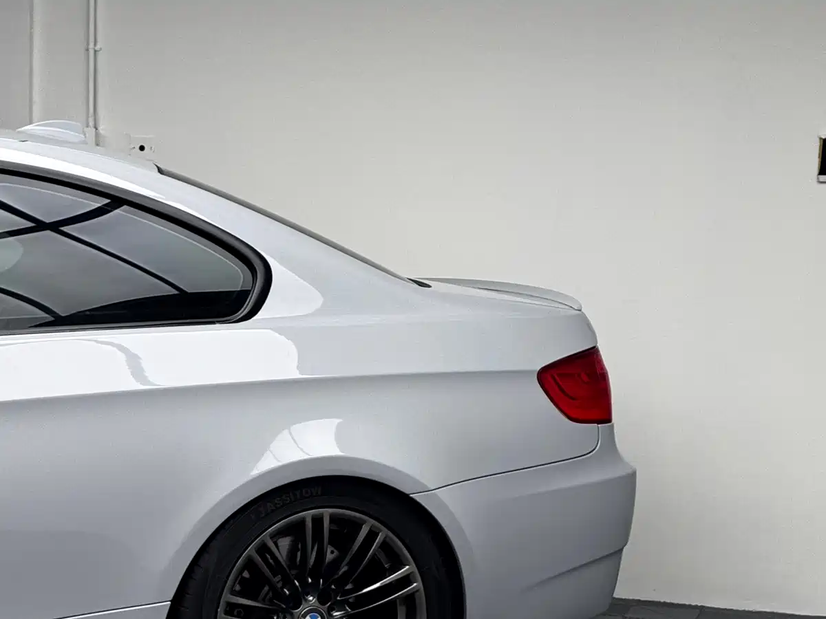 BMW M3 2011 2010 M3 25th Anniversary Limited Edition