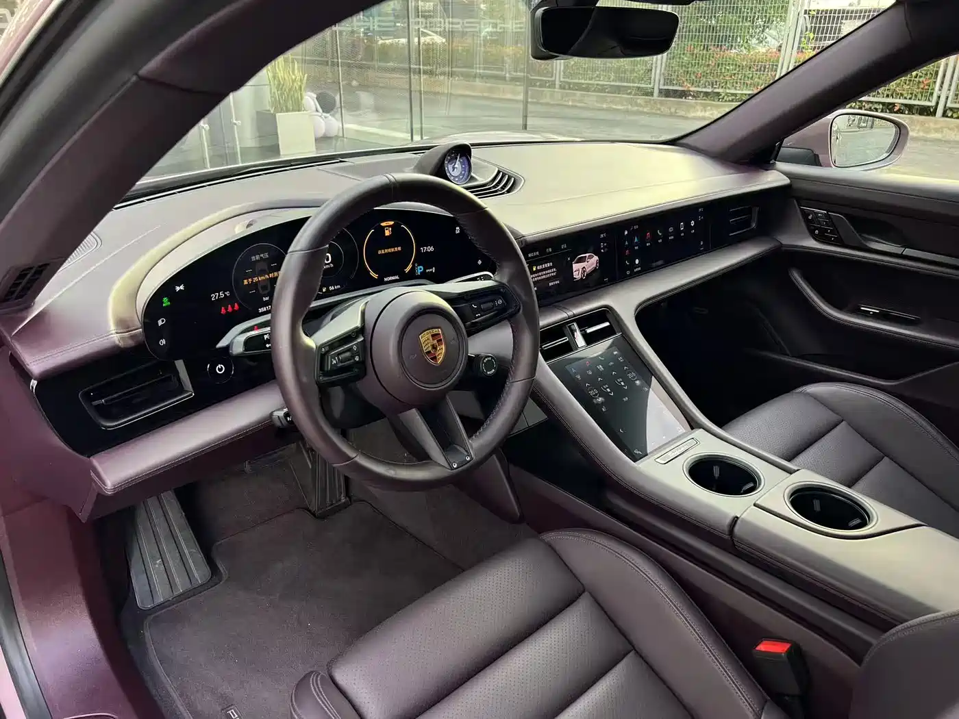 Porsche Taycan 2020 Taycan фото 9