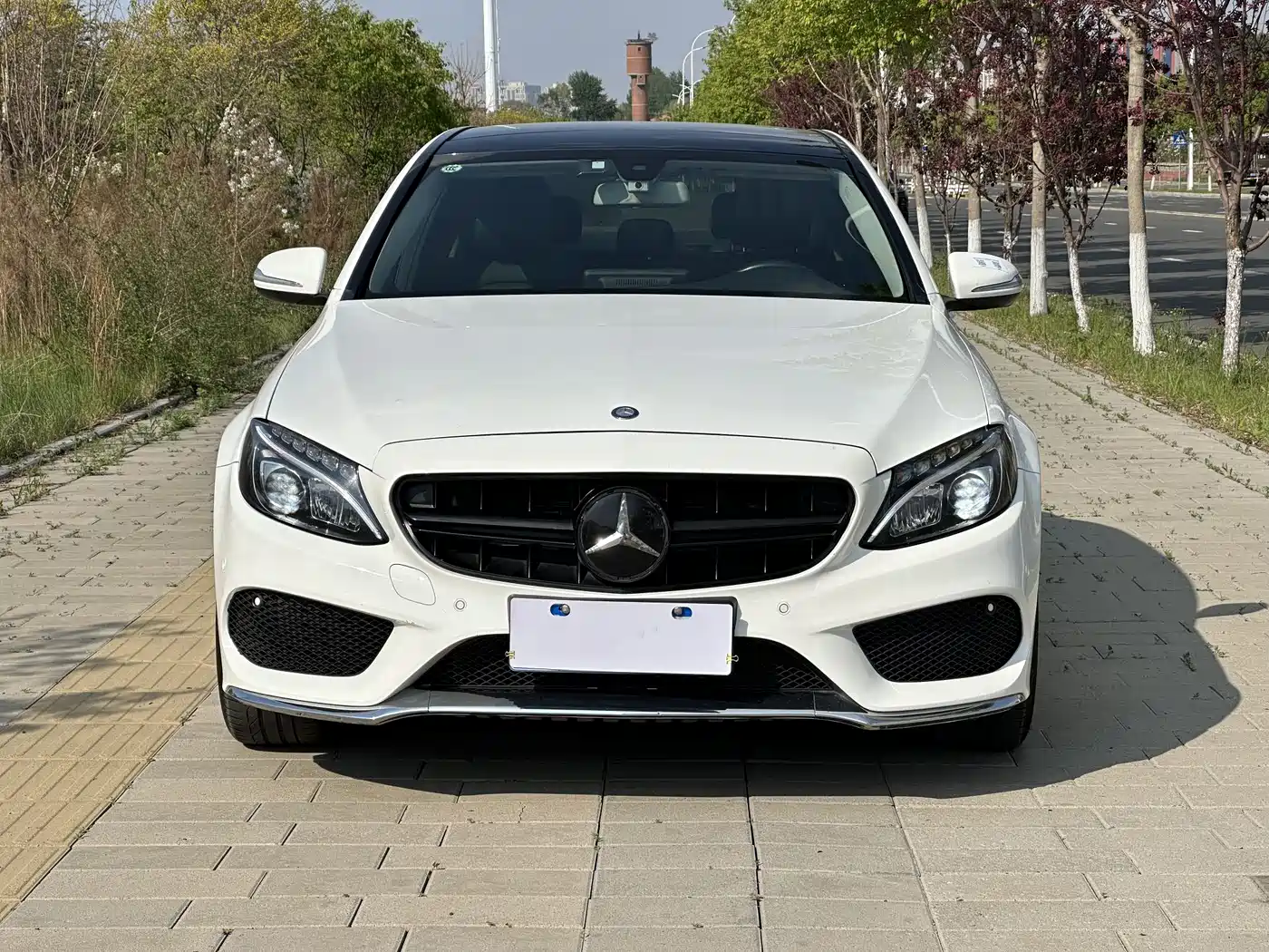 Mercedes-Benz C-Class 2015 Facelift C 200 L Sport фото 2